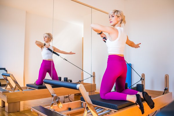 Pilates à paris 11 : renforcez votre corps en toute simplicité